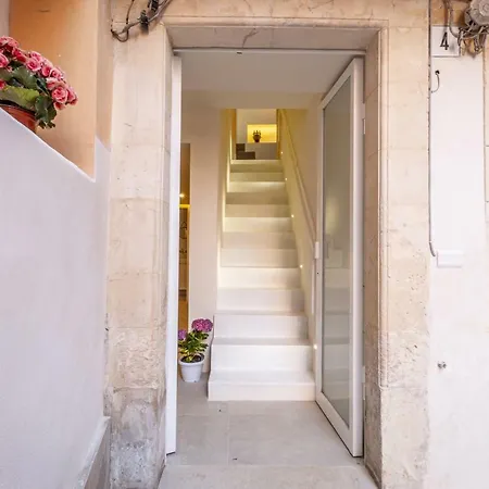 Holiday home La Palazzata